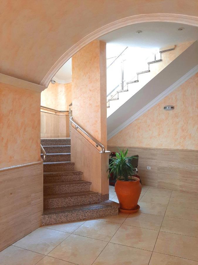 Perfectly Located Apartment With Pool Playa de las Americas  Exterior photo